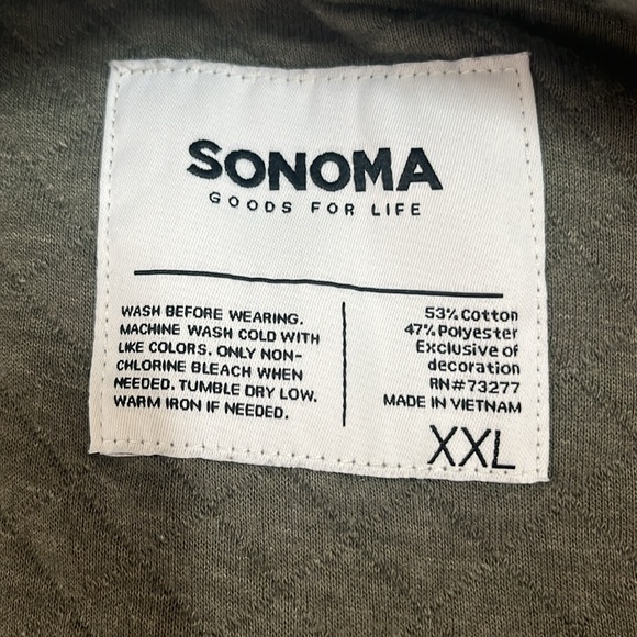Sonoma long sleeve quarter snap worn 2-3 times - Picture 6 of 6